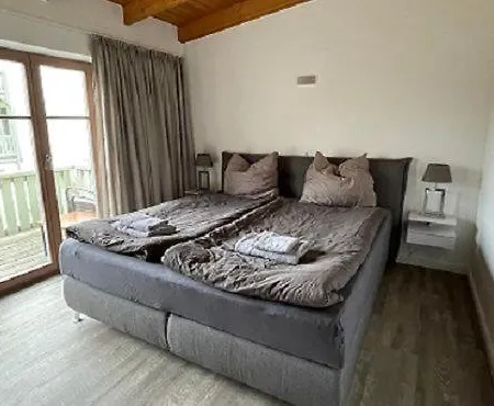 Apartmán Residenz Lindengarten Whg 16 *